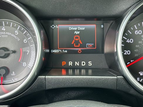 Certified 2019 Ford Mustang Coupe w/ Equipment Group 101A image 26