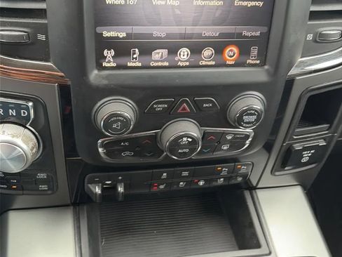 Used 2015 RAM 1500 Sport w/ Convenience Group image 38