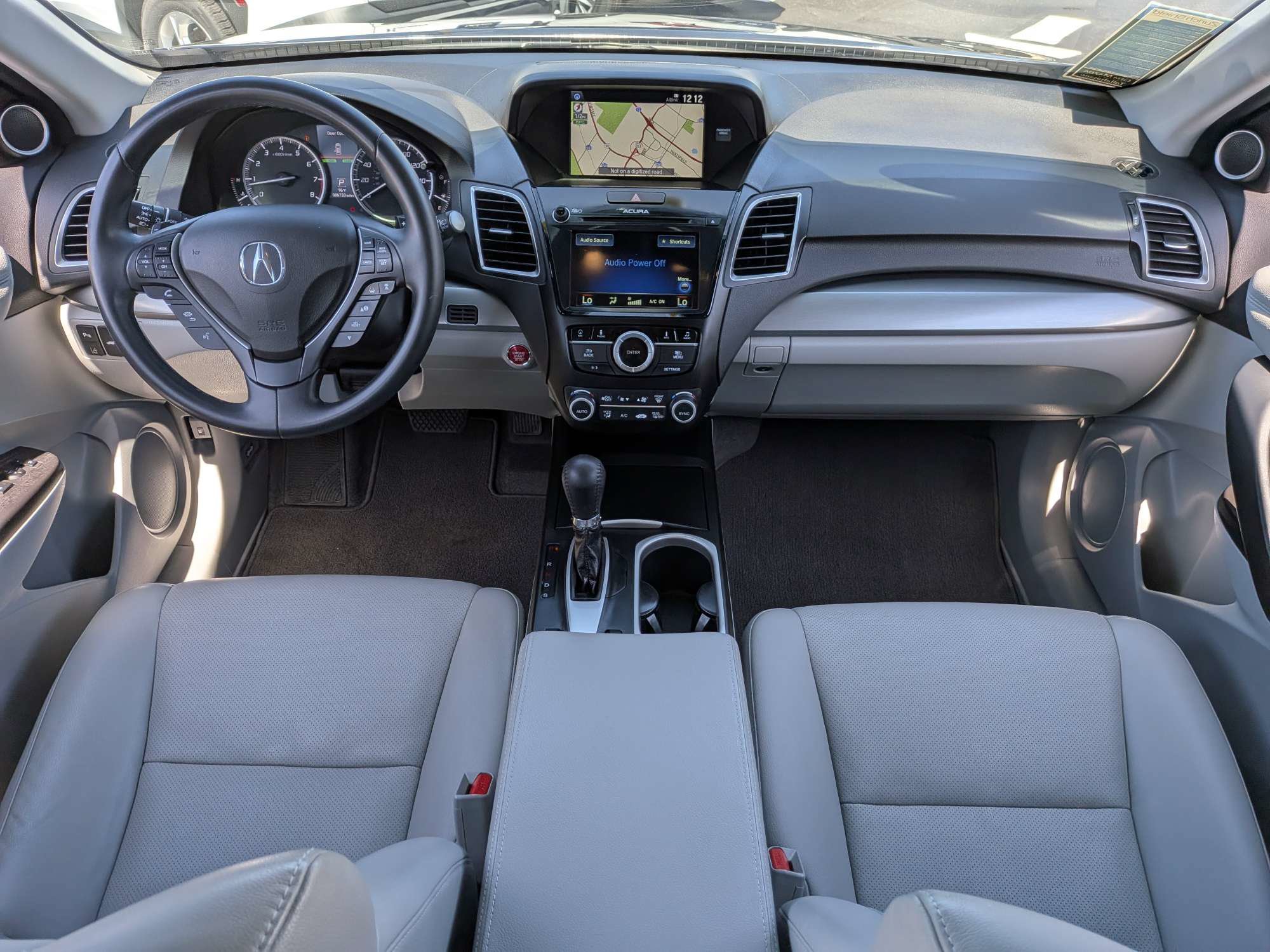 Used 2017 Acura RDX w/ Advance Package FWD image 16