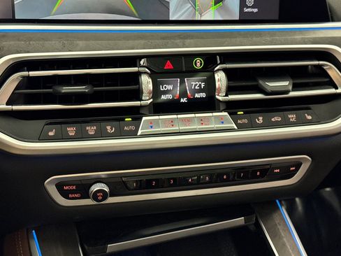Used 2022 BMW X5 xDrive45e w/ M Sport Package AWD/4WD image 30
