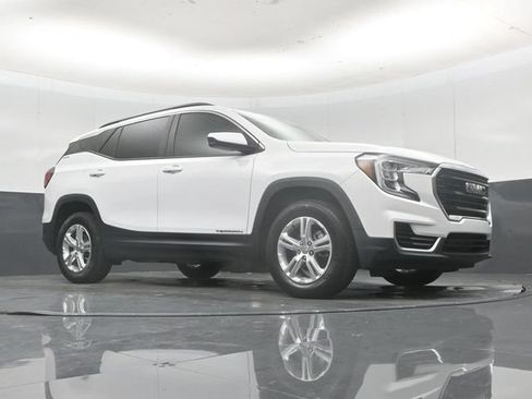 Used 2022 GMC Terrain SLE w/ Driver Convenience Package AWD/4WD image 50