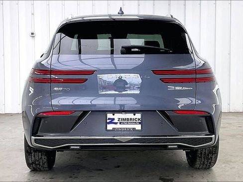 New 2026 Genesis GV70 2.5T AWD/4WD image 4