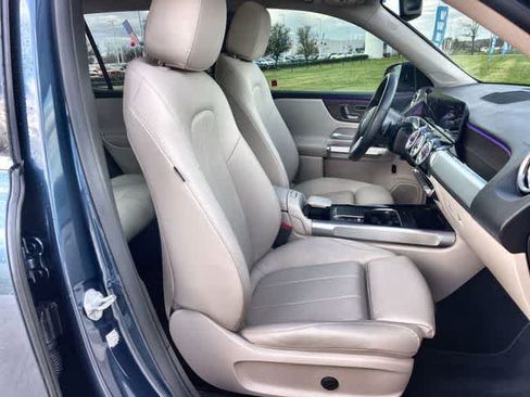 Used 2023 Mercedes-Benz GLB 250 GLB 250 image 12