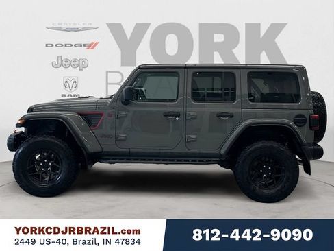 Used 2022 Jeep Wrangler Unlimited Rubicon w/ Trailer Tow Package AWD/4WD image 2
