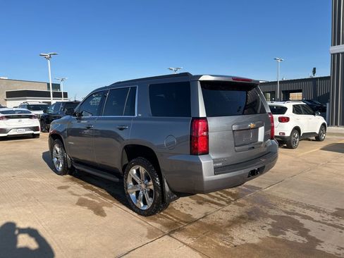 Used 2019 Chevrolet Tahoe LT image 2