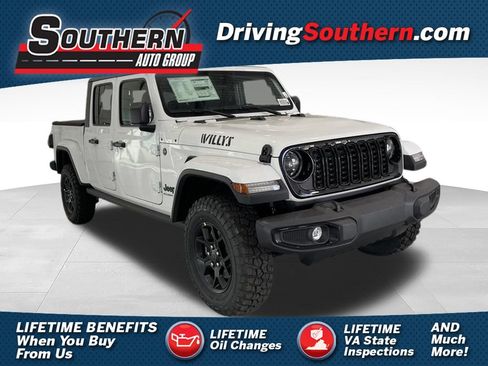 New 2025 Jeep Gladiator Sport AWD/4WD image 1