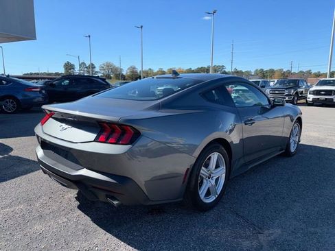 New 2026 Ford Mustang Coupe image 5