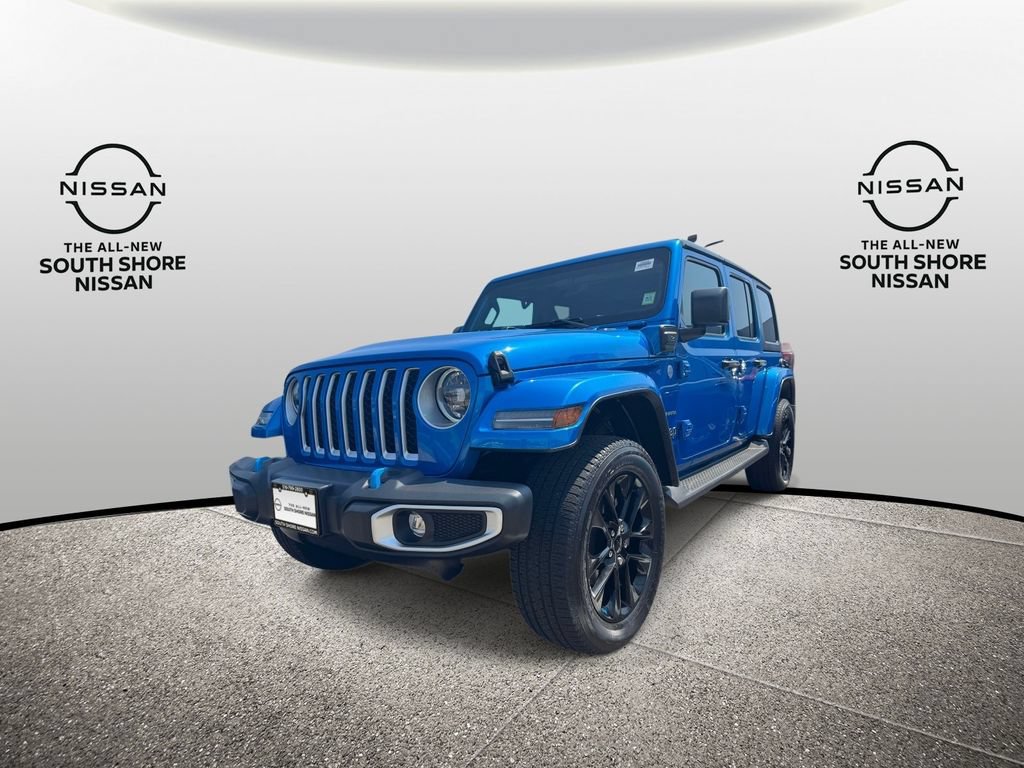 Used 2023 Jeep Wrangler Unlimited Sahara w/ Cold Weather Group AWD/4WD image 4