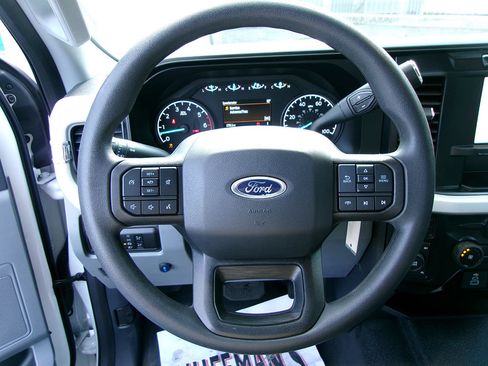 Used 2024 Ford F350 XL w/ Snow Plow Prep Package AWD/4WD image 19