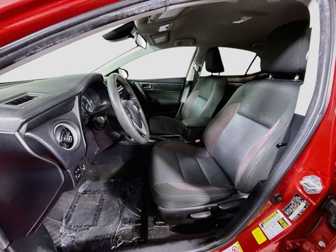 Used 2019 Toyota Corolla LE FWD image 21