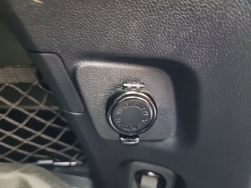 Used 2020 Subaru Outback Touring XT image 30