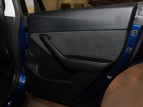 Used 2023 Tesla Model Y Long Range image 20