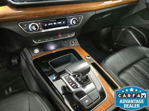 Used 2023 Audi Q5 2.0T Premium Plus AWD/4WD image 18