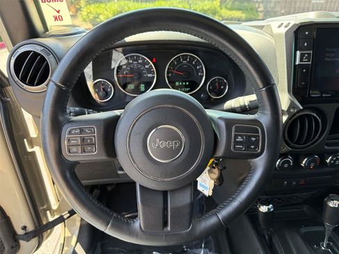 Used 2017 Jeep Wrangler Unlimited Sport w/ Connectivity Group AWD/4WD image 16