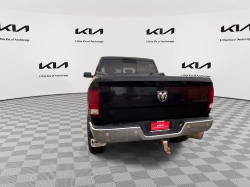 Used 2018 RAM 2500 Laramie AWD/4WD image 8