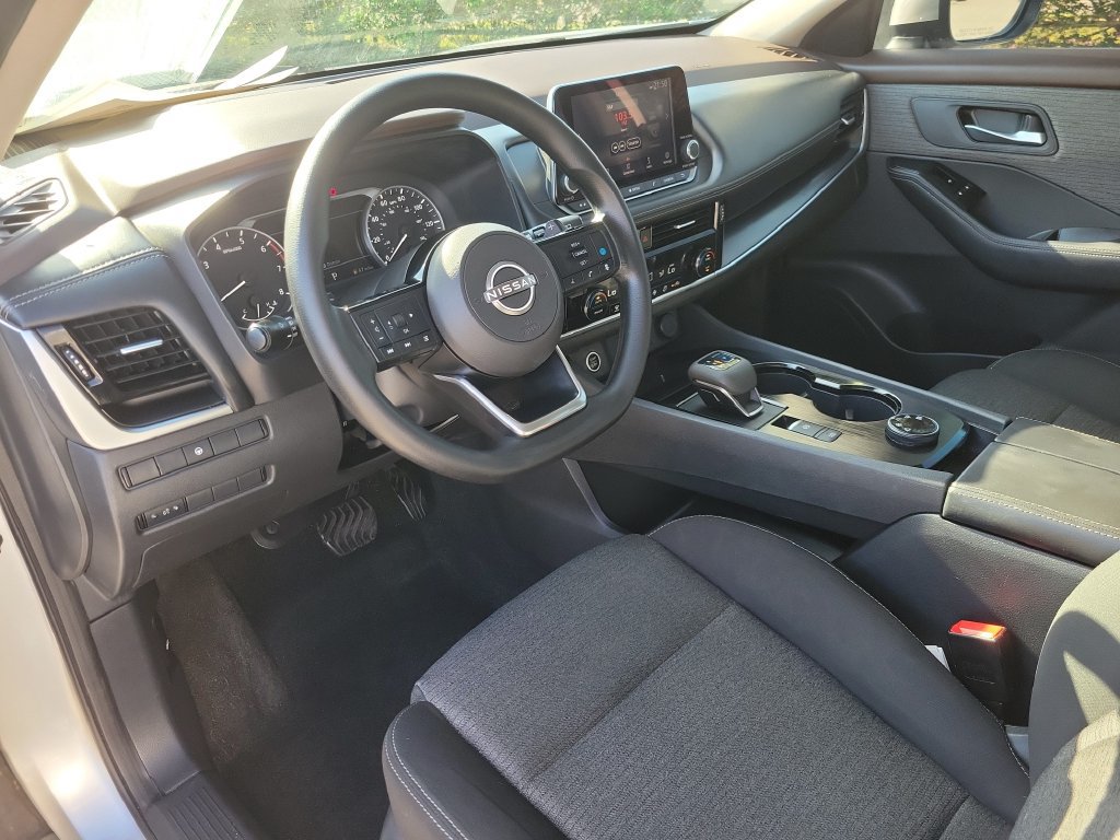 Certified 2022 Nissan Rogue SV AWD/4WD image 15