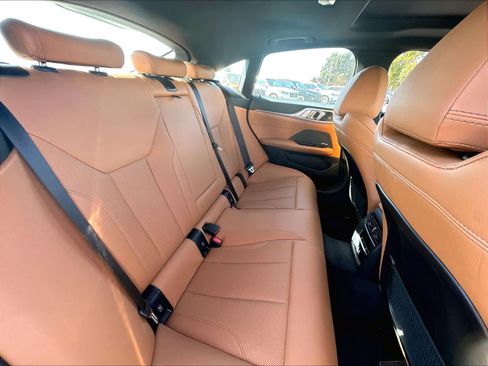 Used 2023 BMW i4 eDrive40 w/ M Sport Package RWD image 25