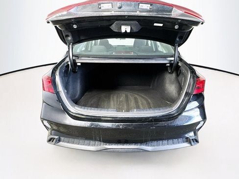 Certified 2023 Kia Forte LXS FWD image 23