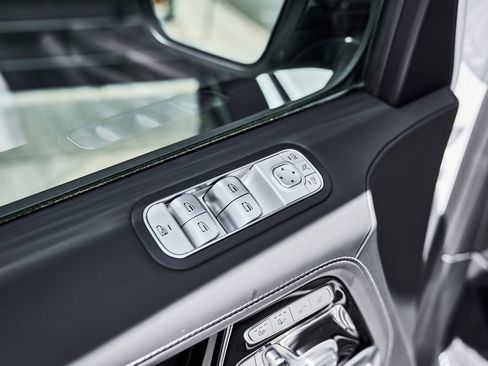 Used 2026 Mercedes-Benz G 63 AMG 4MATIC image 34