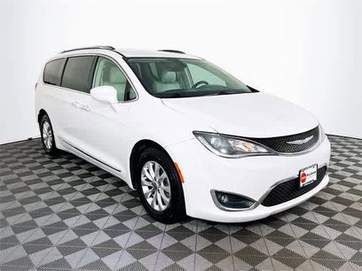 Used 2018 Chrysler Pacifica Touring-L
