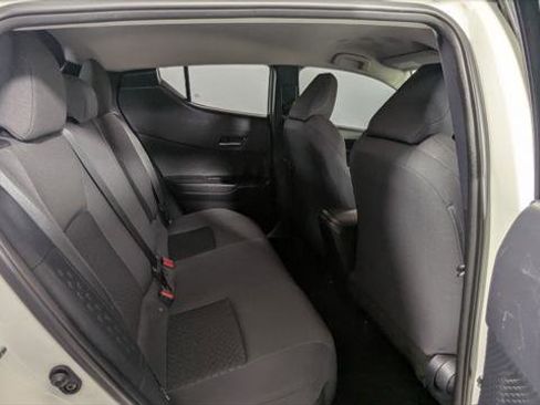 Used 2020 Toyota C-HR LE image 20