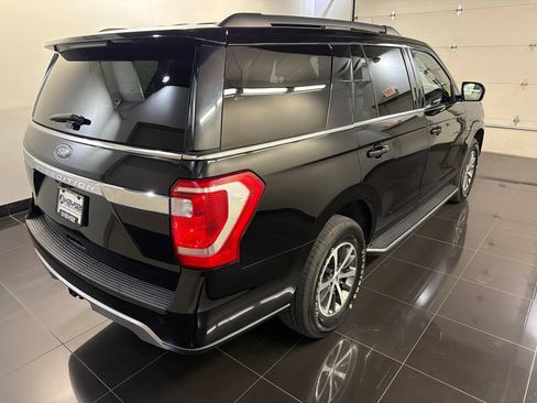 Used 2019 Ford Expedition XLT w/ Equipment Group 202A AWD/4WD image 6