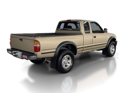 Used 2003 Toyota Tacoma PreRunner image 9