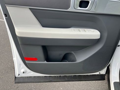 New 2026 Hyundai Santa Fe SE image 11