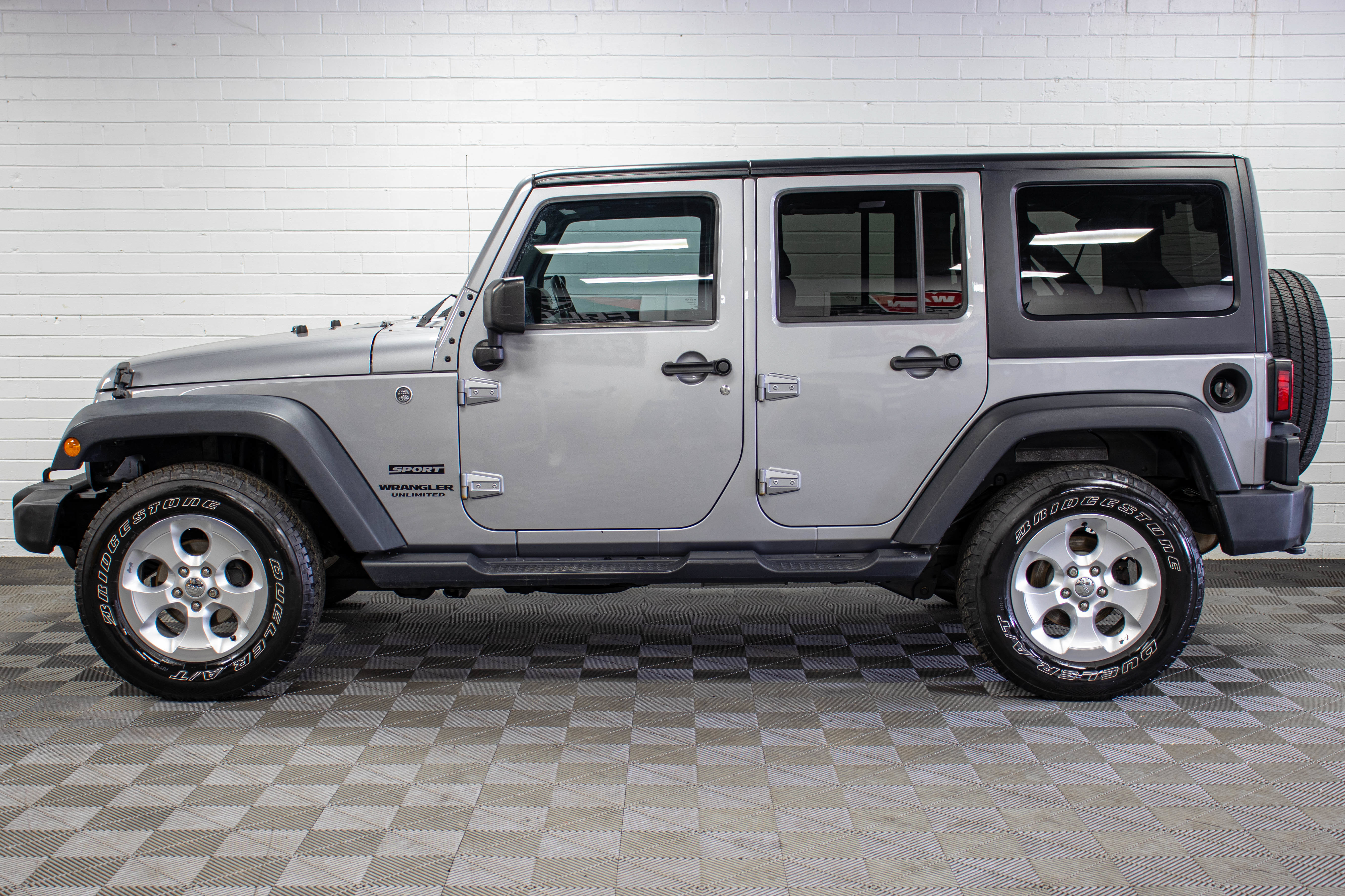 Used 2016 Jeep Wrangler Unlimited Sport w/ Quick Order Package 24S AWD/4WD image 6