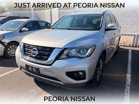 Used 2018 Nissan Pathfinder SV AWD/4WD image 1