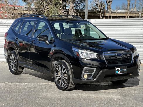 Used 2019 Subaru Forester Limited w/ Popular Package #3 image 8