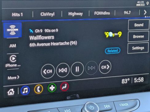 Used 2025 Chevrolet Blazer LT image 17