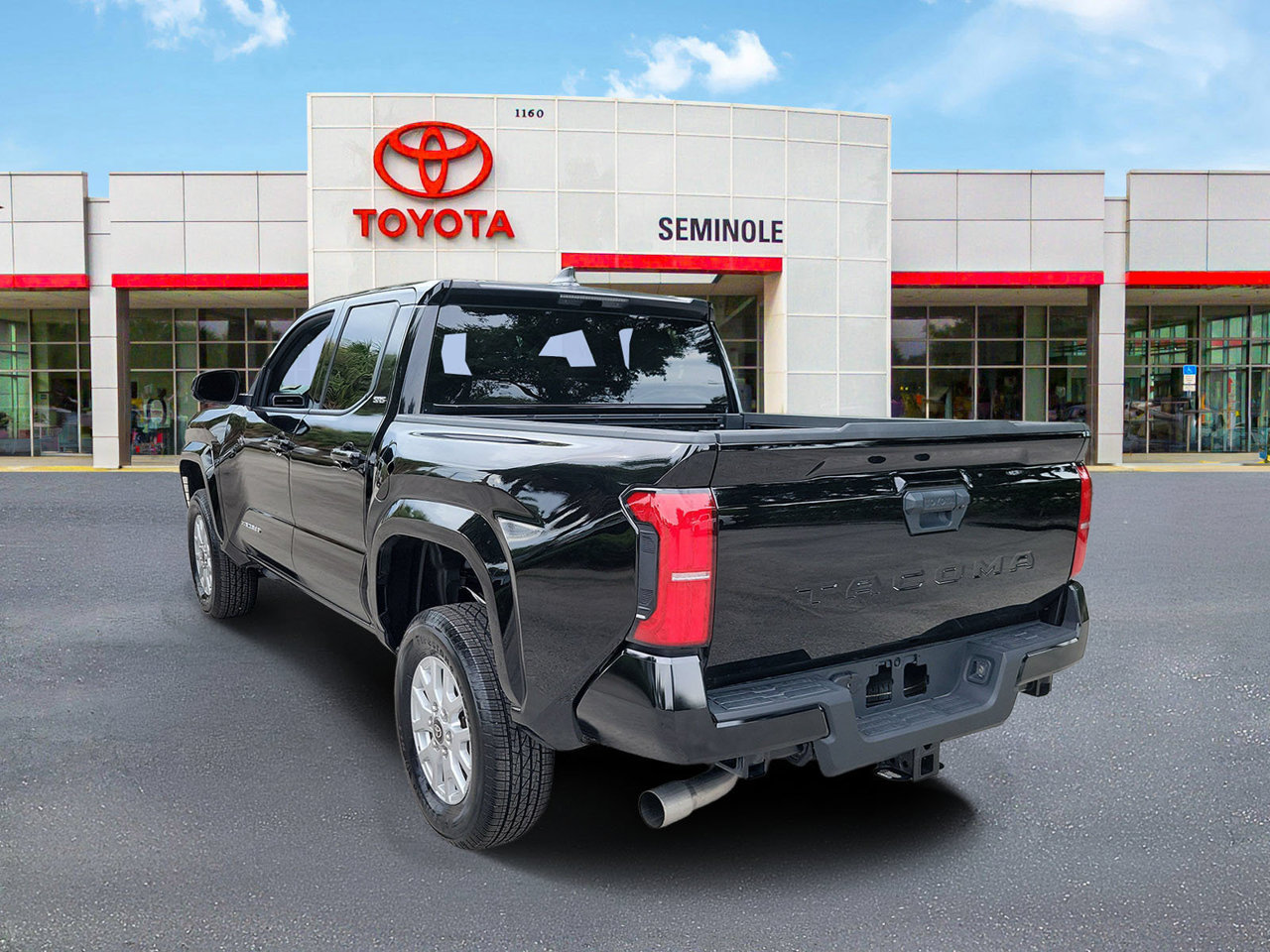 Used 2026 Toyota Tacoma SR5 RWD image 4