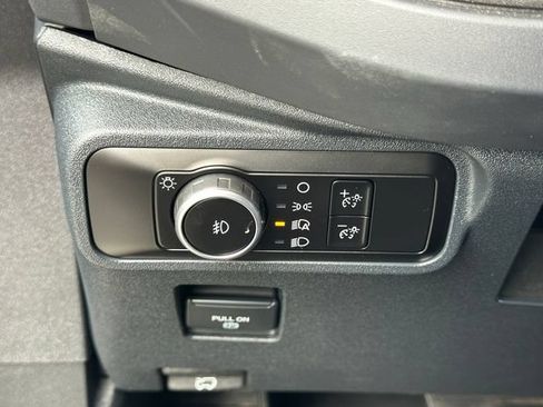 Used 2025 Ford Bronco Badlands AWD/4WD image 35