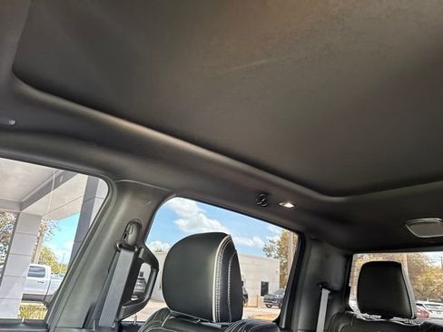 Used 2021 RAM 1500 Limited w/ Night Edition AWD/4WD image 8