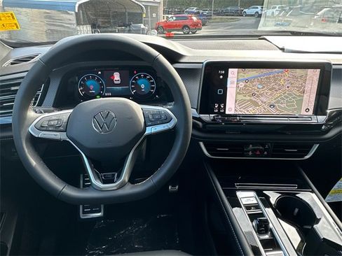 New 2026 Volkswagen Atlas Cross Sport SEL Premium R-Line image 23