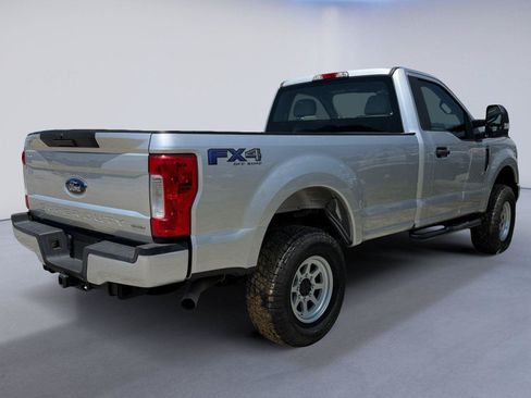 Used 2019 Ford F250 XL w/ Power Equipment Group AWD/4WD image 2