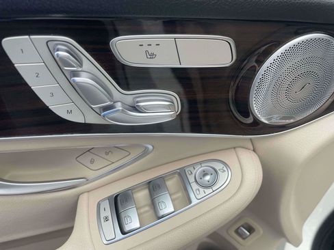 Used 2016 Mercedes-Benz GLC 300 image 11