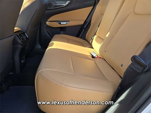 Certified 2025 Lexus NX 250 FWD image 13