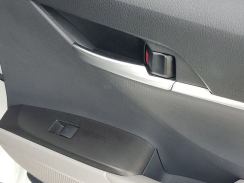 Used 2023 Toyota Camry SE image 47