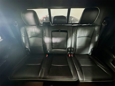 Used 2020 RAM 3500 Limited image 13