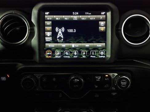 Used 2022 Jeep Wrangler Unlimited Sahara w/ Cold Weather Group image 24