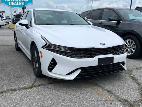 Used 2021 Kia K5 LXS FWD image 1