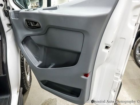 Used 2016 Ford Transit 150 XL image 27