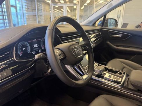 Used 2023 Audi Q7 3.0T Premium Plus w/ Premium Plus Package AWD/4WD image 24