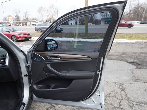 Used 2019 BMW X3 xDrive30i w/ Convenience Package image 26