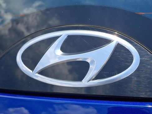 Certified 2023 Hyundai Tucson SE AWD/4WD image 28