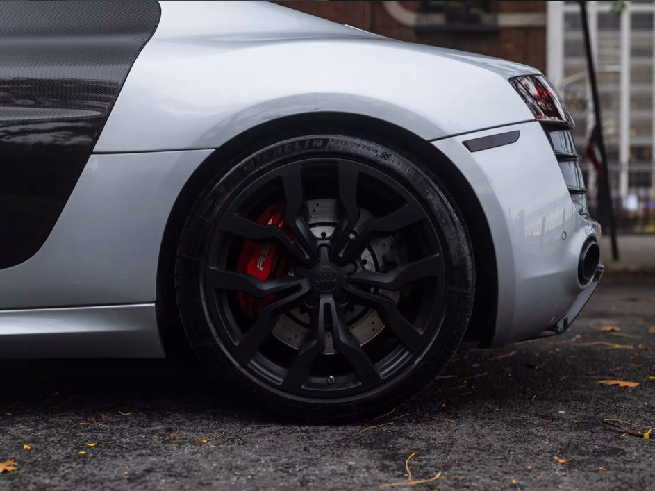 Used 2012 Audi R8 V10 AWD/4WD image 21