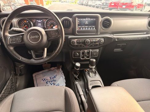 Used 2023 Jeep Wrangler Unlimited Sport AWD/4WD image 19