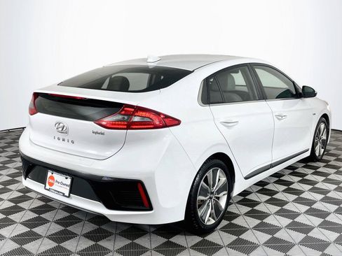 Used 2017 Hyundai Ioniq Limited FWD image 9